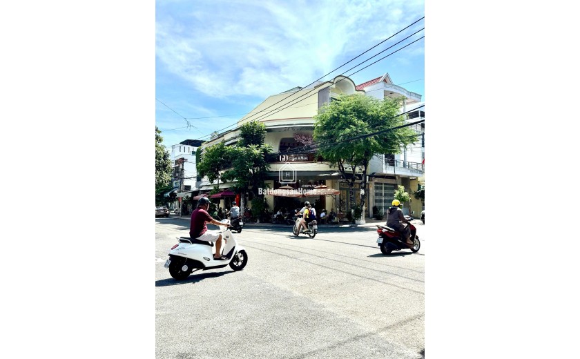 Bán Nhà 2 Mặt Tiền Gần Biển Nha Trang – 52.6m²